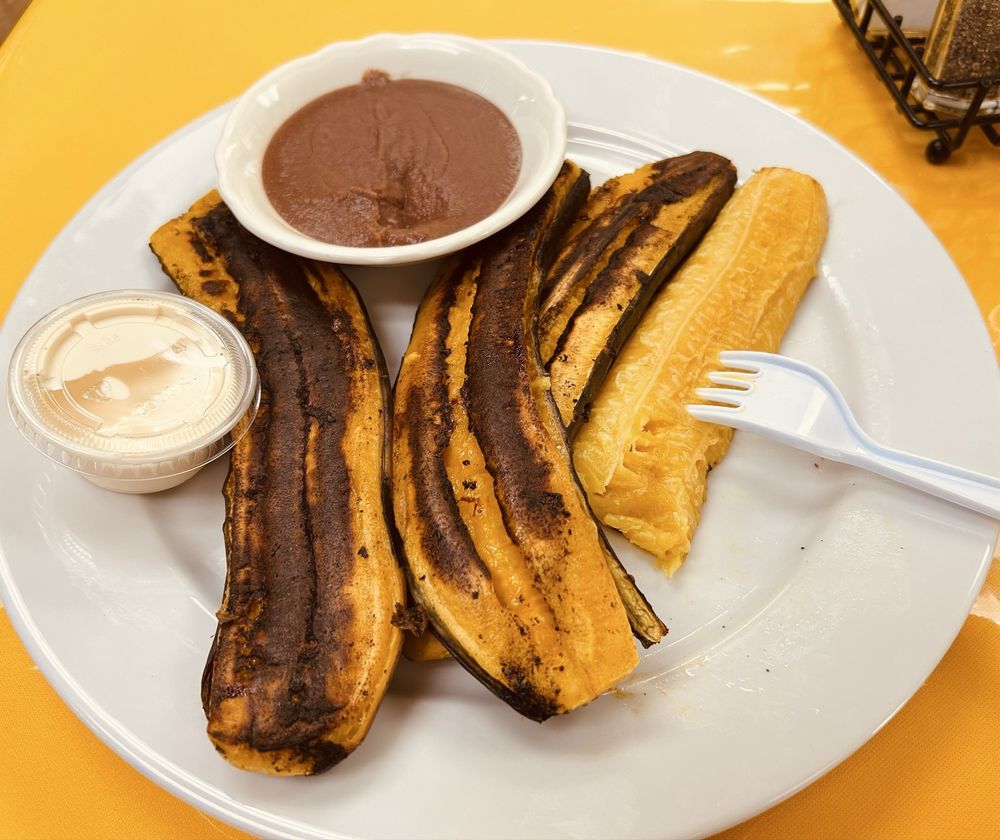 Food from El Chilate