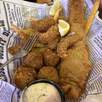 Bubba Gump Shrimp - Forests seafood feast - Seafood Near Me - Long Beach, California