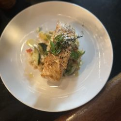 Vinea Courtyard Kitchen - Salmon