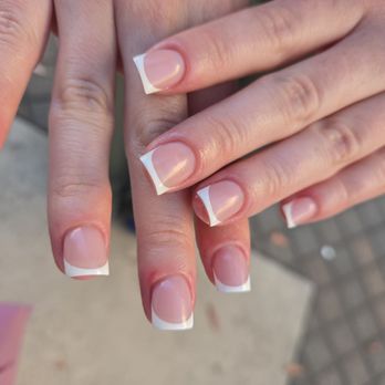 Prive Beauty Bar - Nail Salons Near Me - Folsom, California