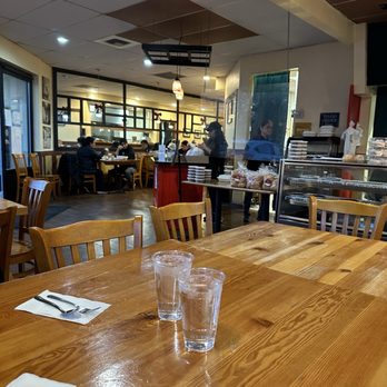 Fil Cuisine - Facing towards the entrance - Filipino Near Me - Kent, Washington