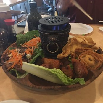 Mai Lee - Appetizer platter with crab Rangoon, spring rolls, BBQ beef and chicken and more! - Vietnamese Near Me - Saint Louis, Missouri