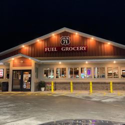 HUB 71 Restaurant & Convenience Store