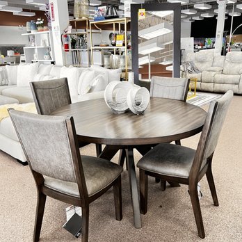 Factory Furniture Outlet - Round dining room set by Ashley furniture - Furniture Stores Near Me - Matteson, Illinois Factory Furniture Outlet - Round dining room set by Ashley furniture - Furniture Stores Near Me - Matteson, Illinois