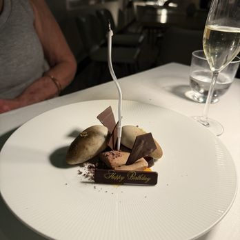 Paros - They dressed up a dessert for her birthday - Greek Near Me - Río Grande, Puerto Rico Paros - They dressed up a dessert for her birthday - Greek Near Me - Río Grande, Puerto Rico