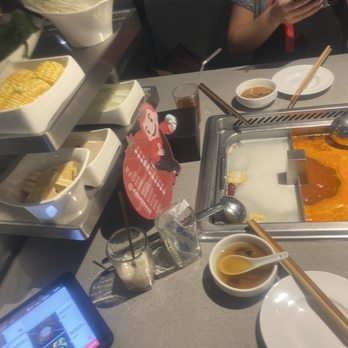 海底捞火锅 - Hot Pot Near Me - Hong Kong, HK