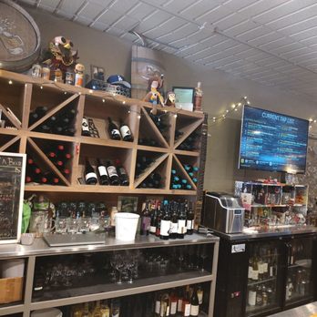 Brix & Hops - Wine Bars Near Me - Lodi, California