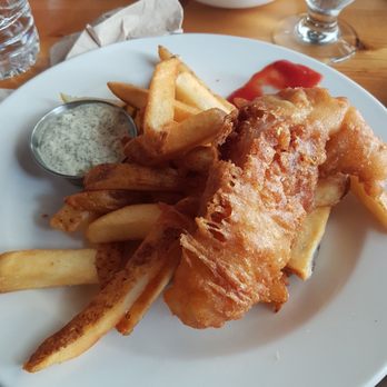 Uli's Restaurant - Fish and chips, too much batter and over done, fries fat and not crispy. - German Near Me - White Rock, British Columbia