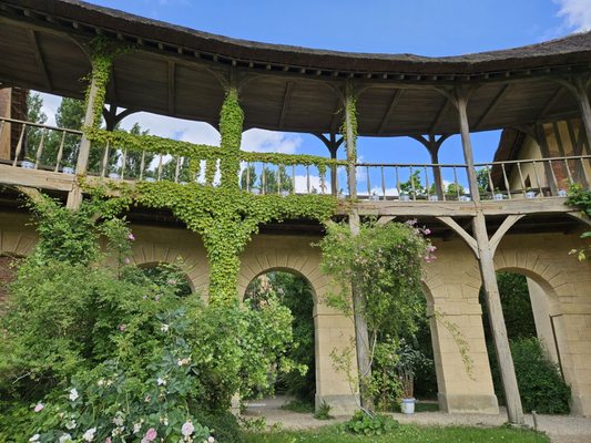 Hameau de la Reine by null