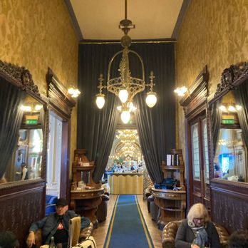 Le Train Bleu - French Near Me - Paris, 75 Le Train Bleu - French Near Me - Paris, 75