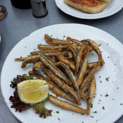 Pizza Adria - Hier die Sardellen als Variante doppelte Portion