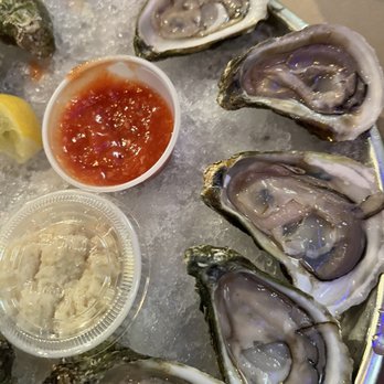 Red Crab - Palisades - Raw Oysters - Seafood Near Me - West Nyack, New York
