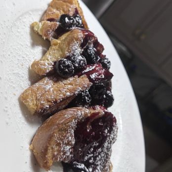 Worldwide Eats - Blueberry French toast - Caterers Near Me