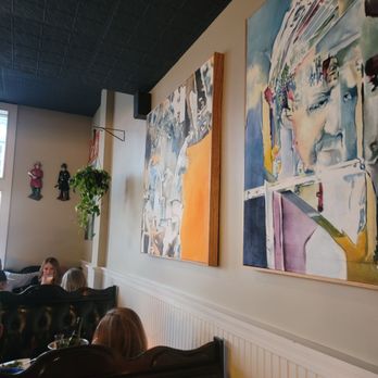 Tongue In Cheek - New American Near Me - Saint Paul, Minnesota