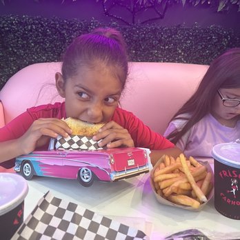Frisco's Carhops - American Near Me - Whittier, California
