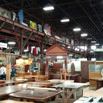Urban Ore - Large warehouse filled with bargains! - Home & Garden Near Me - Berkeley, California Urban Ore - Large warehouse filled with bargains! - Home & Garden Near Me - Berkeley, California