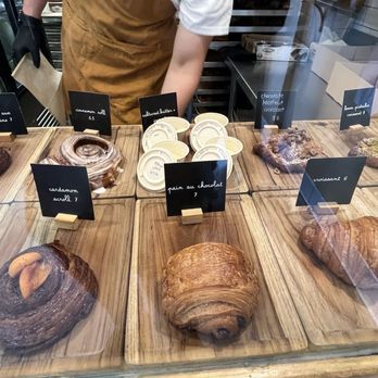 Petitgrain Boulangerie - Bakeries Near Me - Santa Monica, California