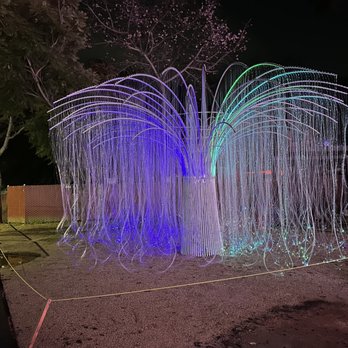 LA Zoo Lights - Zoos Near Me - Los Angeles, California LA Zoo Lights - Zoos Near Me - Los Angeles, California