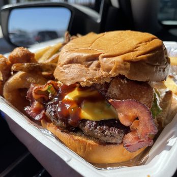Bisbee Breakfast Club - Miner burger - Breakfast & Brunch Near Me - Marana, Arizona