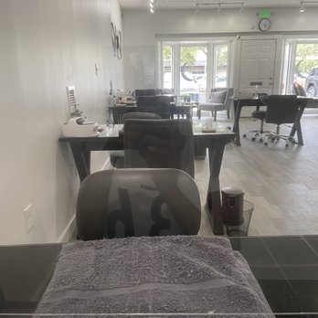 Luna Luxe Nail Loft - Covid-19 safety, shield - Nail Salons Near Me - Tampa, Florida