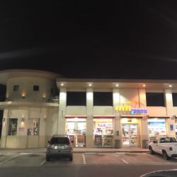 Arco - Empty and has a restroom