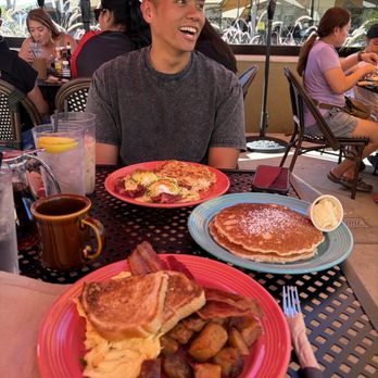 Sunny on South - Breakfast & Brunch Near Me - Cerritos, California Sunny on South - Breakfast & Brunch Near Me - Cerritos, California