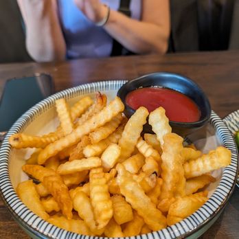 OMELI Kitchen - Extra Plain Fries - Vietnamese Near Me - Fullerton, California OMELI Kitchen - Extra Plain Fries - Vietnamese Near Me - Fullerton, California
