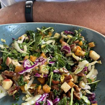 Kitchen Social - Harvest salad - New American Near Me - Westlake, Ohio