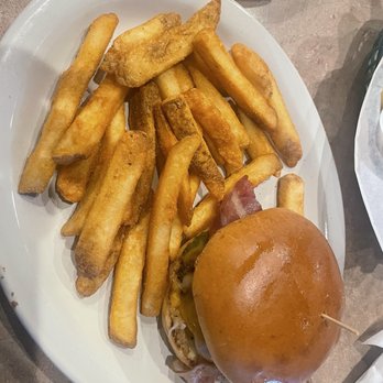Montana Mike's Steakhouse - Messy Mike's Burger - Steakhouses Near Me - Edinburgh, Indiana Montana Mike's Steakhouse - Messy Mike's Burger - Steakhouses Near Me - Edinburgh, Indiana