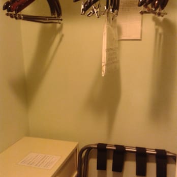 Hotel Beacon - Decent closet - Hotels Near Me - New York, New York Hotel Beacon - Decent closet - Hotels Near Me - New York, New York