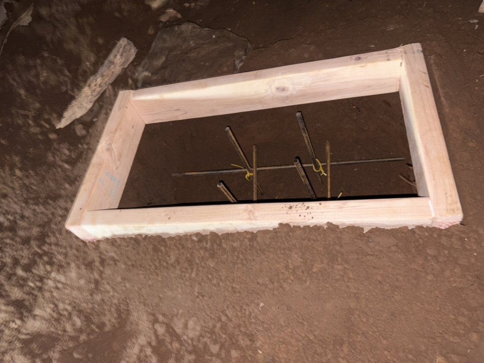 Slide of Crosses Creek Handymen