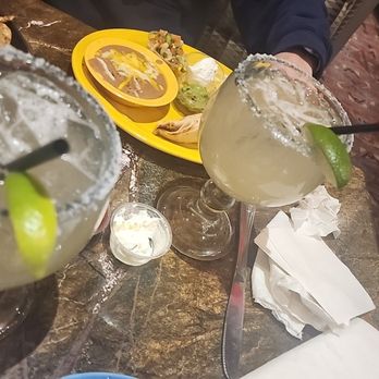 Los Cuates - Margaritas - New Mexican Cuisine Near Me - Albuquerque, New Mexico