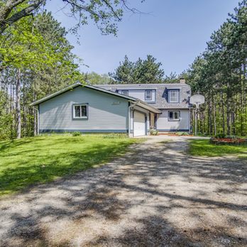 Sarah Lilly - Relationship Based Realty - Spacious home close to Lake Michigan - Real Estate Agents Near Me - Holland, Michigan Sarah Lilly - Relationship Based Realty - Spacious home close to Lake Michigan - Real Estate Agents Near Me - Holland, Michigan