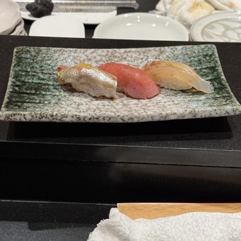 TORO - Red snapper. Chutoro. Hamaje - Sushi Bars Near Me - Honolulu, Hawaii