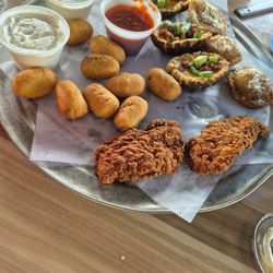 Blarney Stone Sports Bar & Grill - Sampler pick 4
