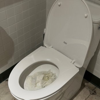 Summerfield Tea Bar - Restroom - Bubble Tea Near Me - Rosemead, California Summerfield Tea Bar - Restroom - Bubble Tea Near Me - Rosemead, California