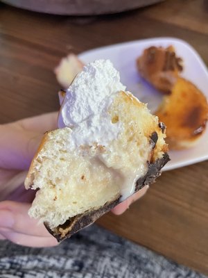 Doce Donut Co by null