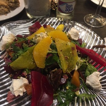 Como restaurant & cocktail bar - Fantastic beet and goat cheese salad - Mediterranean Near Me - Prague, Puerto Rico Como restaurant & cocktail bar - Fantastic beet and goat cheese salad - Mediterranean Near Me - Prague, Puerto Rico