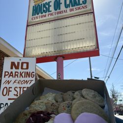 Larry's House of Cakes