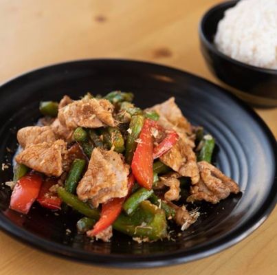 D E Thai Kitchen by null