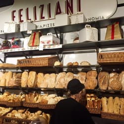 Forno Feliziani - Rows of freshly baked bread. Yum!