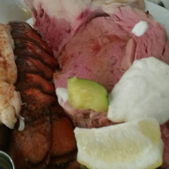 Sharp Park Restaurant - Prime rib and lobster tail  done right - American Near Me - Pacifica, California