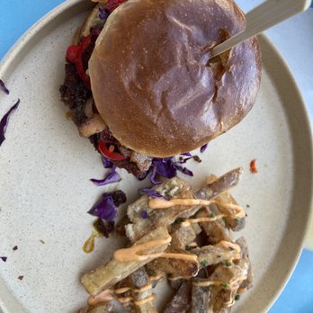 The Naughty Fox - Crispy Chicken Sandwich - New American Near Me - Avalon, California The Naughty Fox - Crispy Chicken Sandwich - New American Near Me - Avalon, California