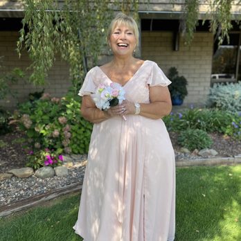 Sugar Glow Spray Tanning - Tanned and glowing. - Spray Tanning Near Me - Modesto, California Sugar Glow Spray Tanning - Tanned and glowing. - Spray Tanning Near Me - Modesto, California