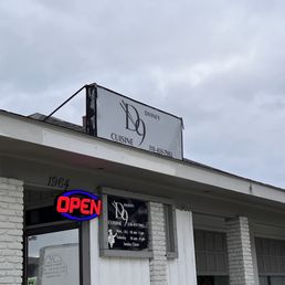 Exterior photo of Divine9 Cuisine - Bossier City, Louisiana Exterior photo of Divine9 Cuisine - Bossier City, Louisiana