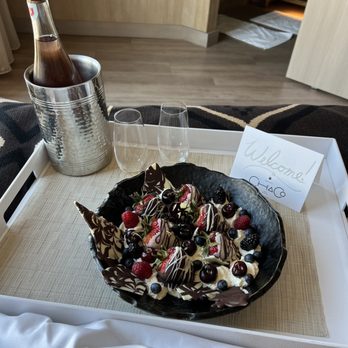 Hotel Chaco - Surprise in our room from the staff! Wine and Strawberry's - Venues & Event Spaces Near Me - Albuquerque, New Mexico Hotel Chaco - Surprise in our room from the staff! Wine and Strawberry's - Venues & Event Spaces Near Me - Albuquerque, New Mexico
