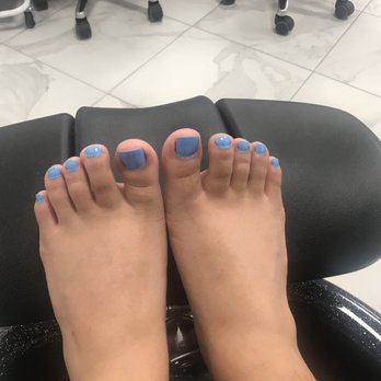 Nails BB - Nail Salons Near Me - Long Beach, California
