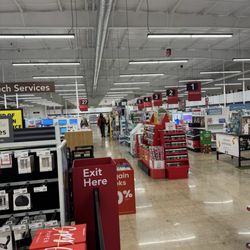 Office Depot - Store aisles