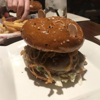 Gordon Ramsay Burger Las Vegas - Burgers Near Me - Las Vegas, Nevada Gordon Ramsay Burger Las Vegas - Burgers Near Me - Las Vegas, Nevada