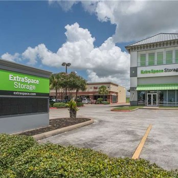 Extra Space Storage - Beauty Image - Self Storage Near Me - Pearland, Texas Extra Space Storage - Beauty Image - Self Storage Near Me - Pearland, Texas